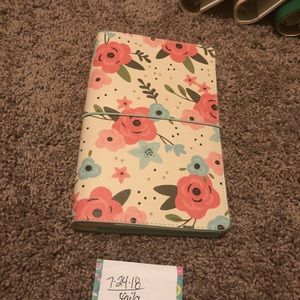 NWOT Carpe Diem Standard TN